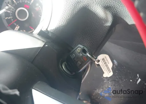 2013 Ford Mustang V6 Premium из США, поврежденный, VIN 1ZVBP8AM1D5222055